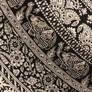 Meet your Posher, Averry